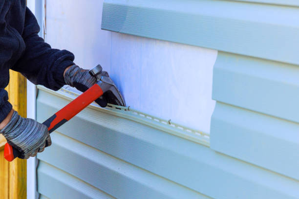 Reliable Emergency Siding Repair contractor in Mountlake Terrace, WA by Creative Siding